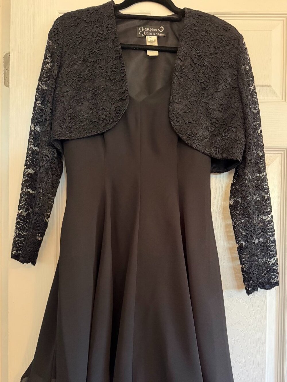 Hampton Nites & Petites Black Chiffon Cocktail Dress with Lace Bolero |Size 8P